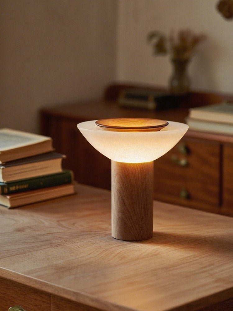 Rinenine lampada da tavolo in legno di noce