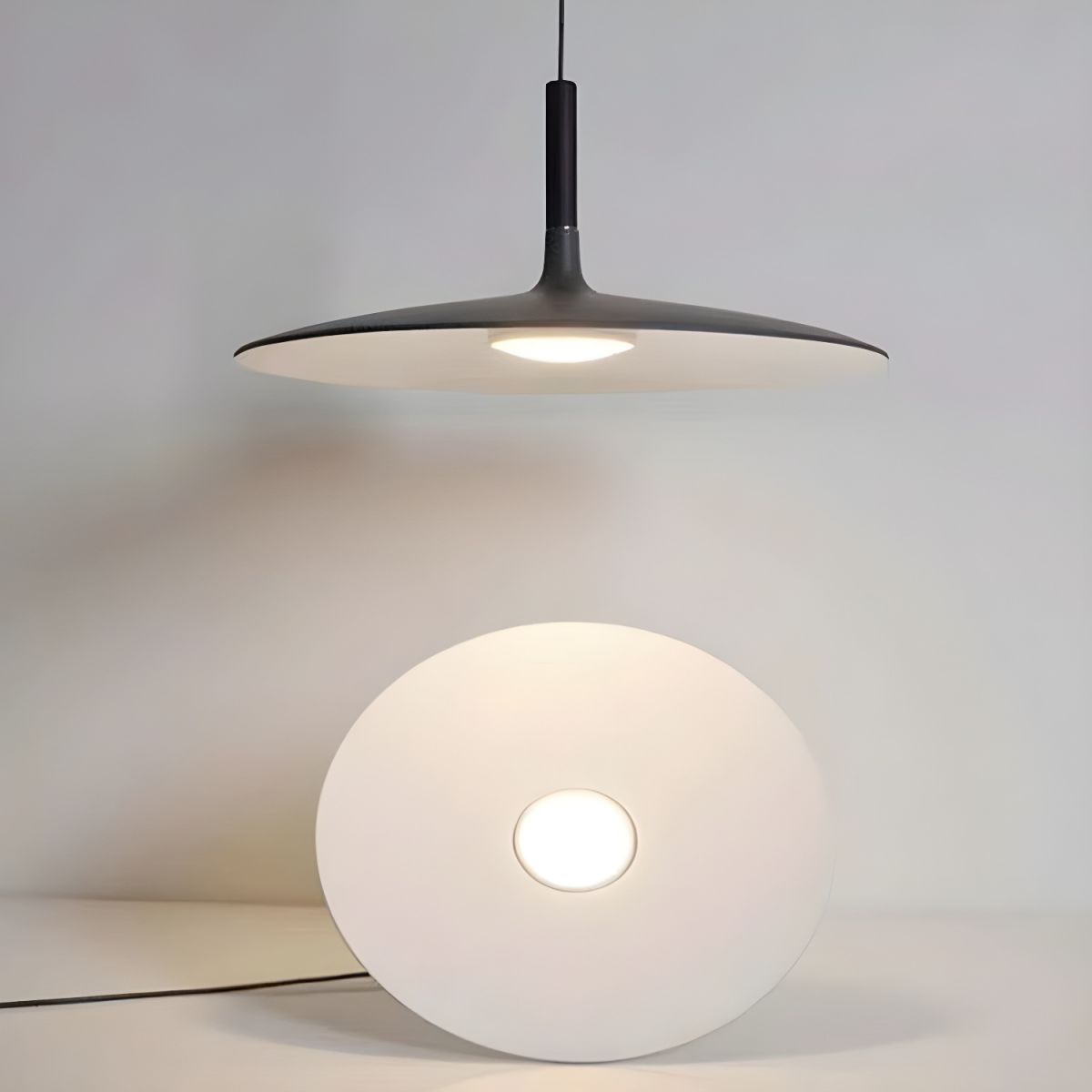Ardinena lampada a sospensione Disco Piatto in Alluminio