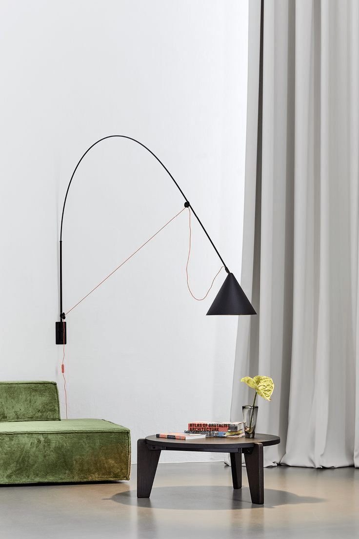 Noraette lampada da parete Arco Cono minimalista