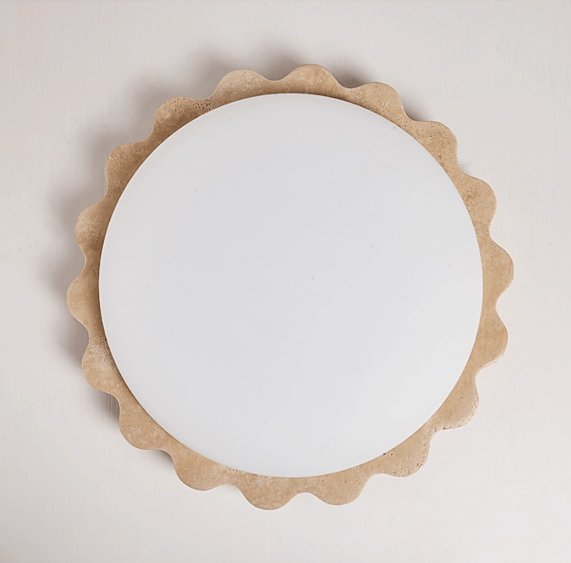 Crestwood lampada da soffitto in travertino giallo con bordo a festone