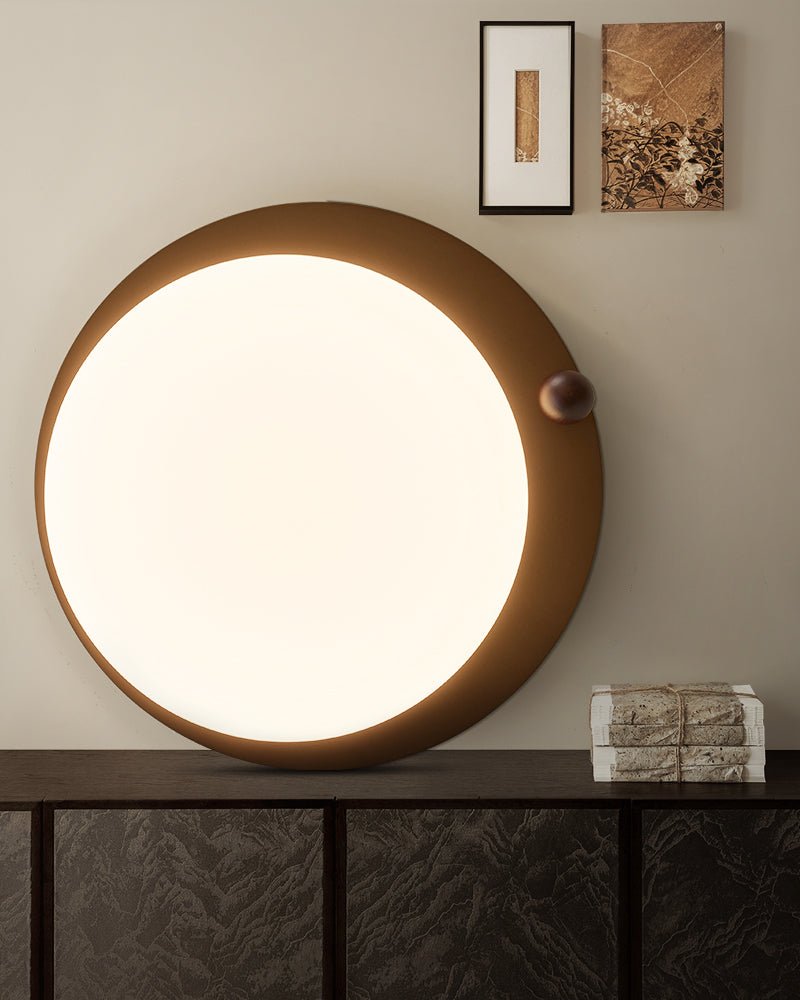 Lampada da soffitto con cornice in legno di noce
