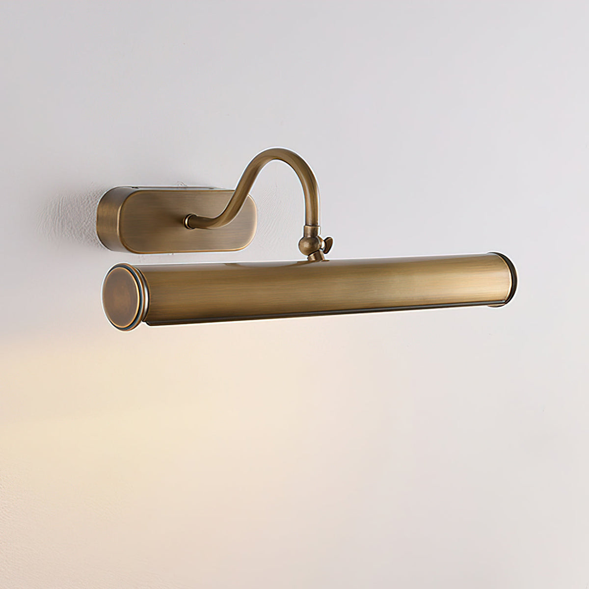Ainsworth ottone lampada da parete