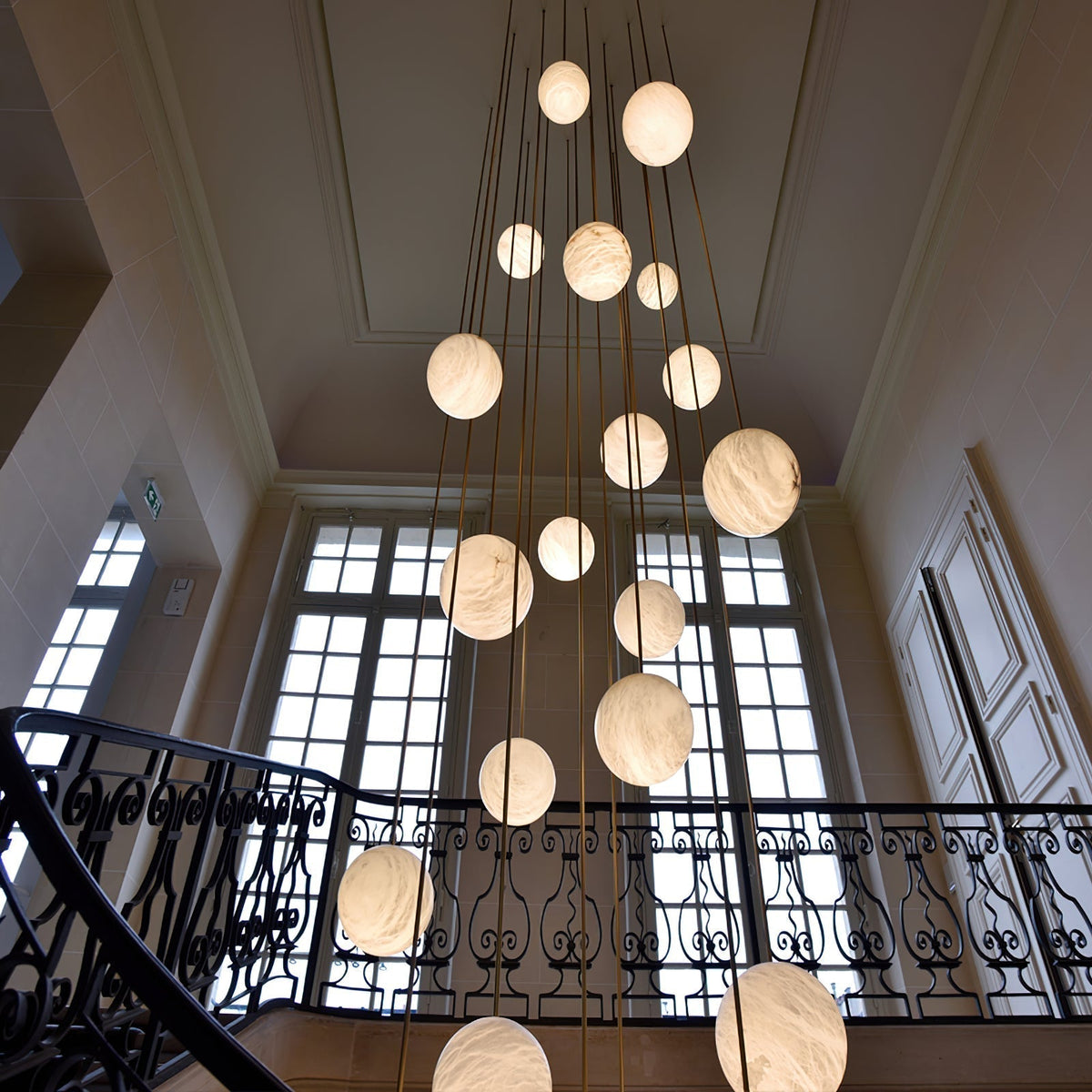 Gloruvye lampadario moderno a grappolo Sferico in alabastro