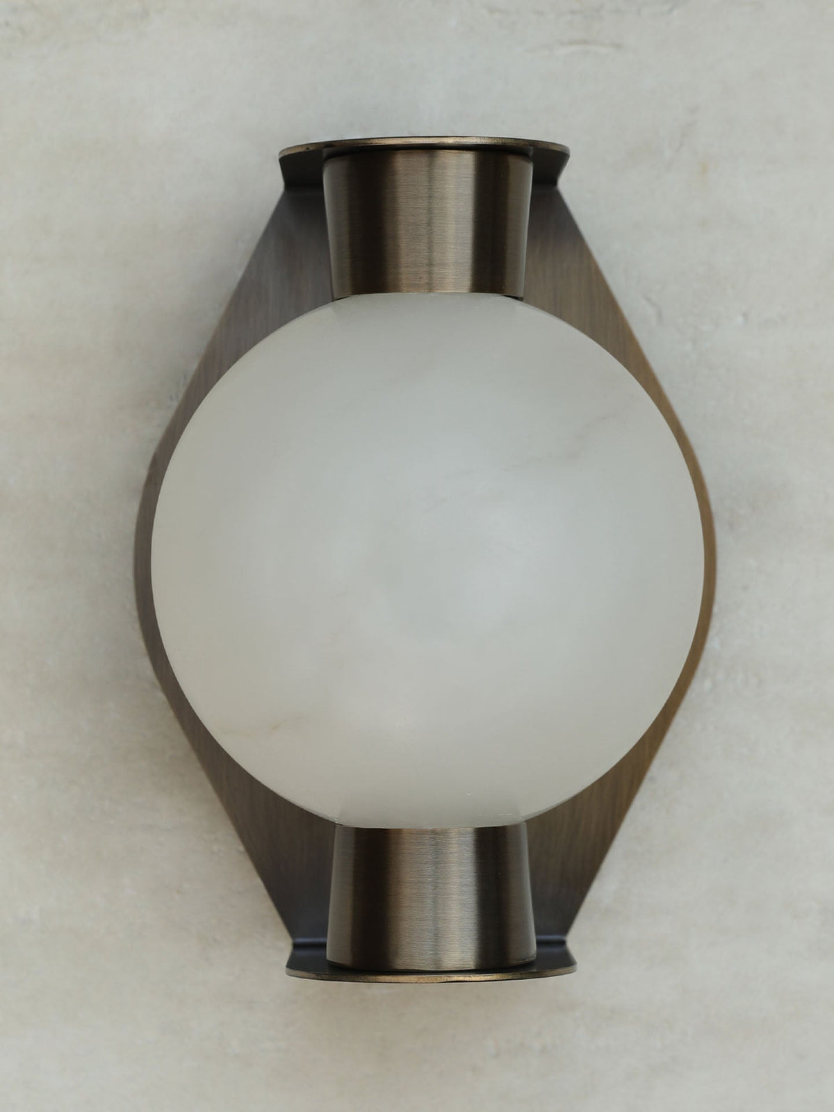 Caldrien applique alabastro Orb alabastro Appliche a globo
