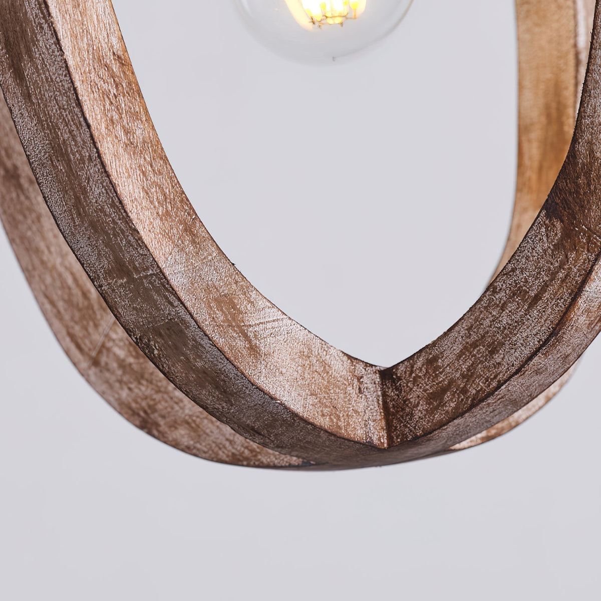 Tinduvyi lampada a sospensione Individual Creativity in metallo