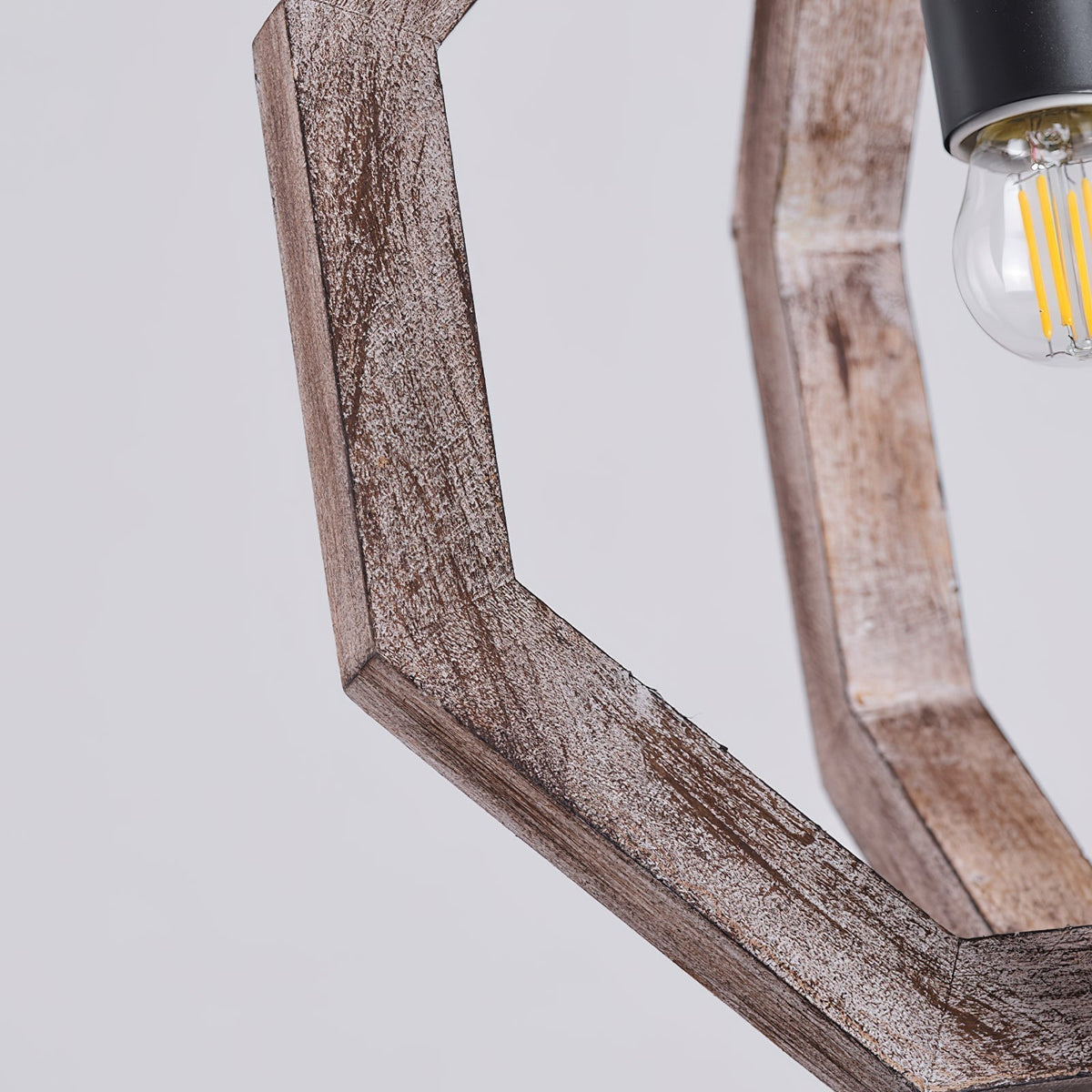Tinduvyi lampada a sospensione Individual Creativity in metallo