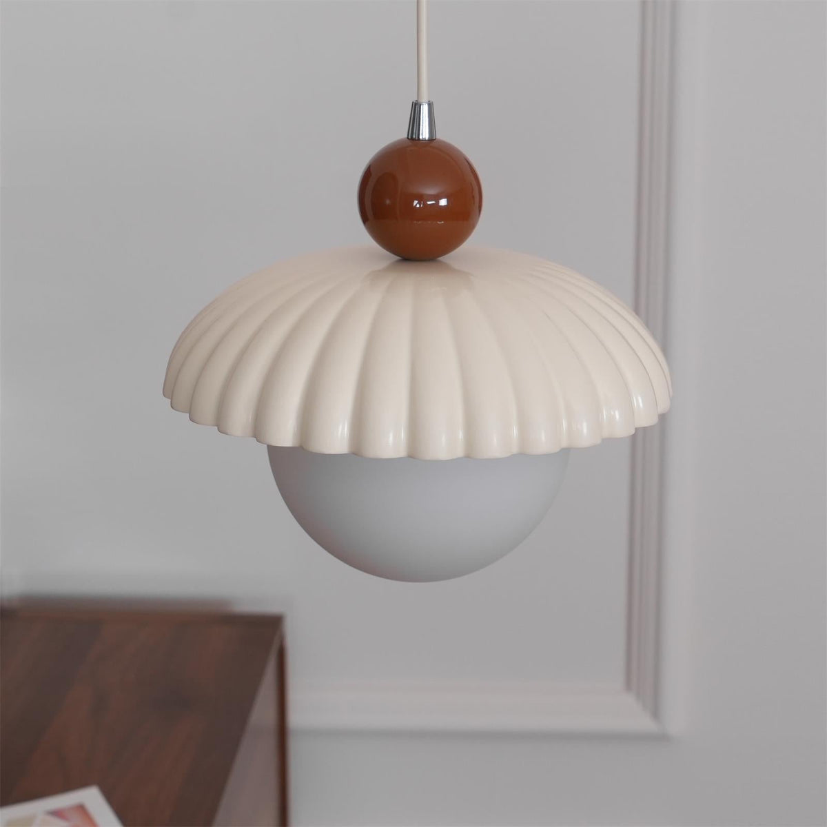Alien lampada a sospensione in stile retrò
