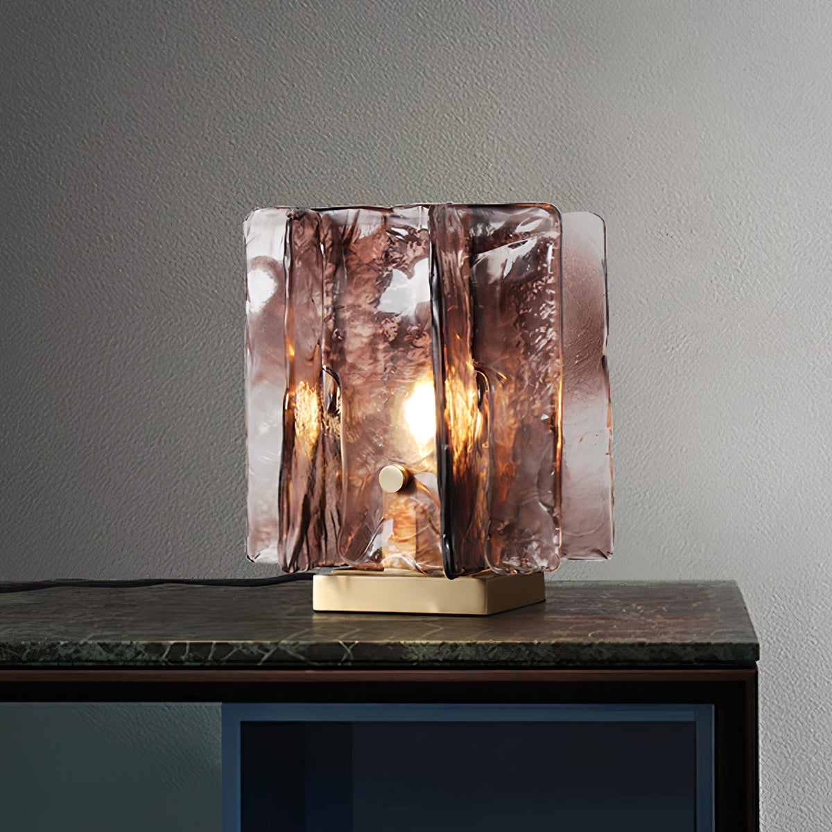 Avlaear lampada da tavolo in vetro artigianale