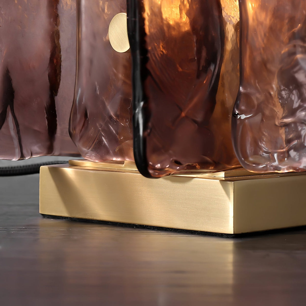 Avlaear lampada da tavolo in vetro artigianale