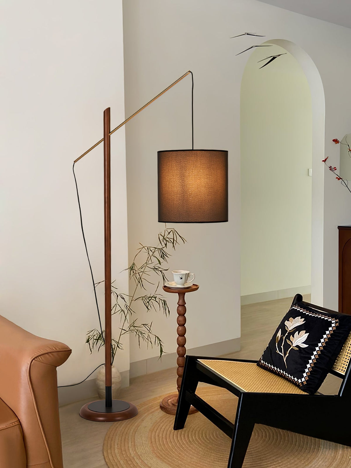 Nyvariol lampada da terra minimalista in legno