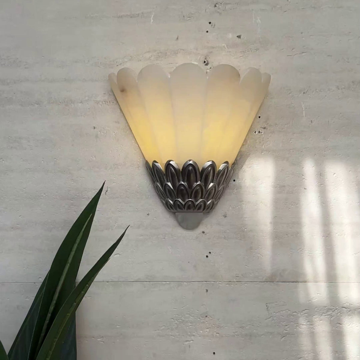 Marbe vintage alabastro lampada da parete a petali