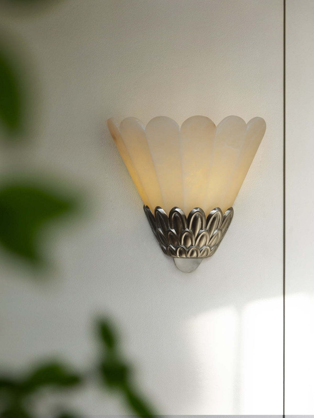 Marbe vintage alabastro lampada da parete a petali