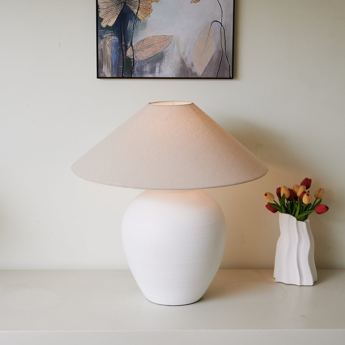 Natalie lampada da tavolo minimalista in ceramica