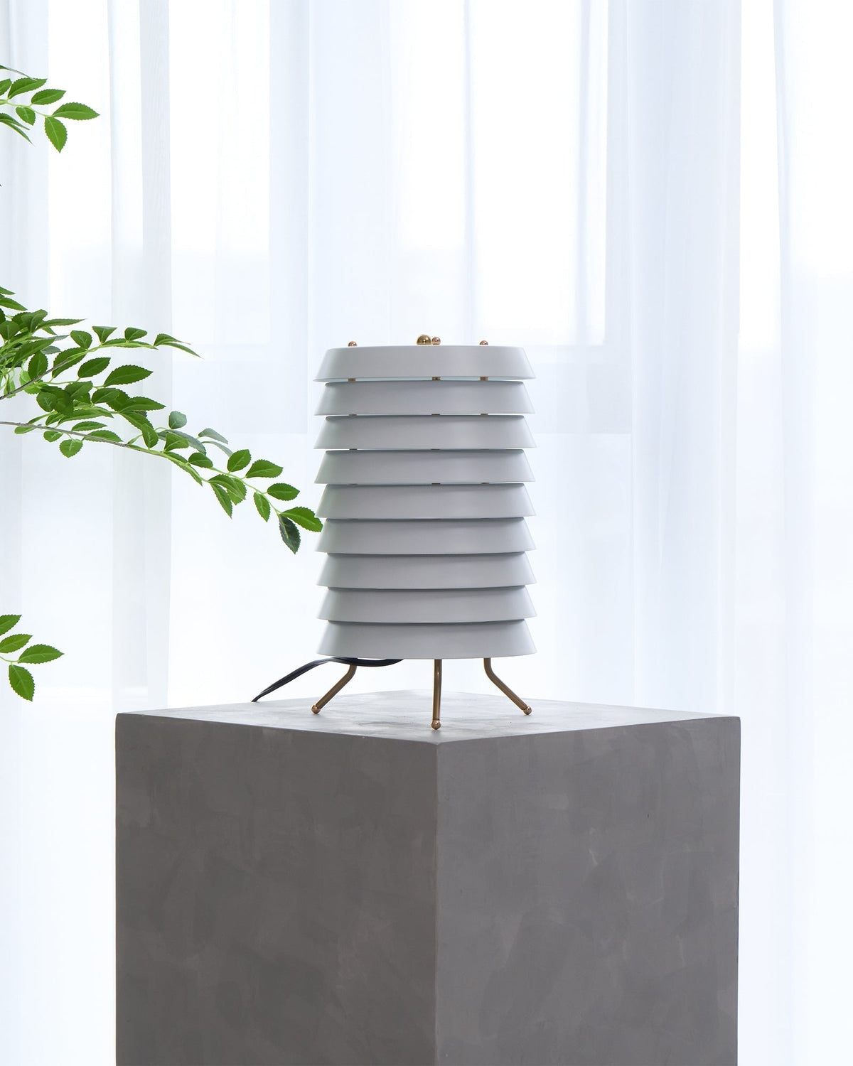 Orelelette lampada da tavolo Lattice Scandina
