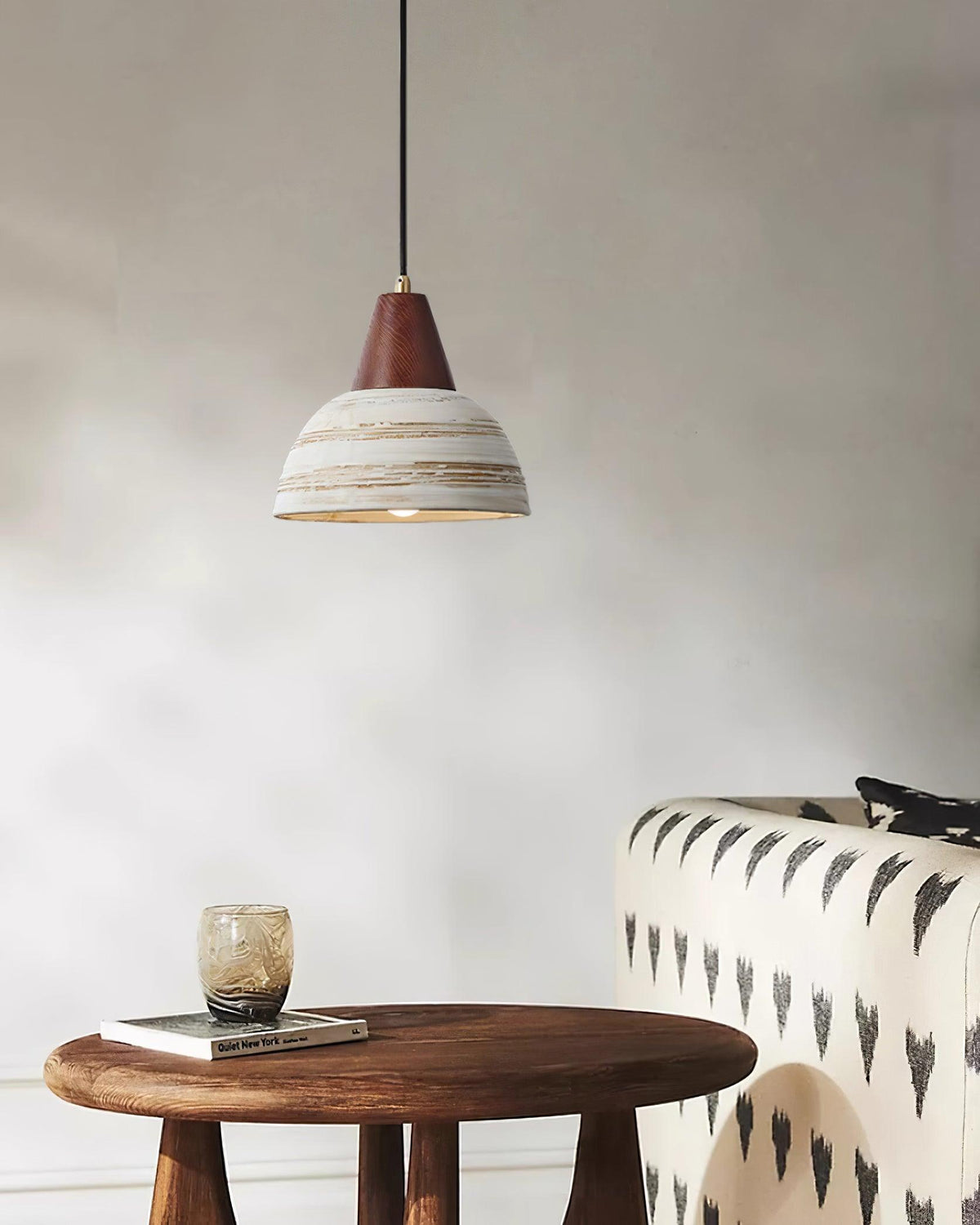 Lampada a sospensione in ceramica texturizzata, forma conica, stile nordico minimalista