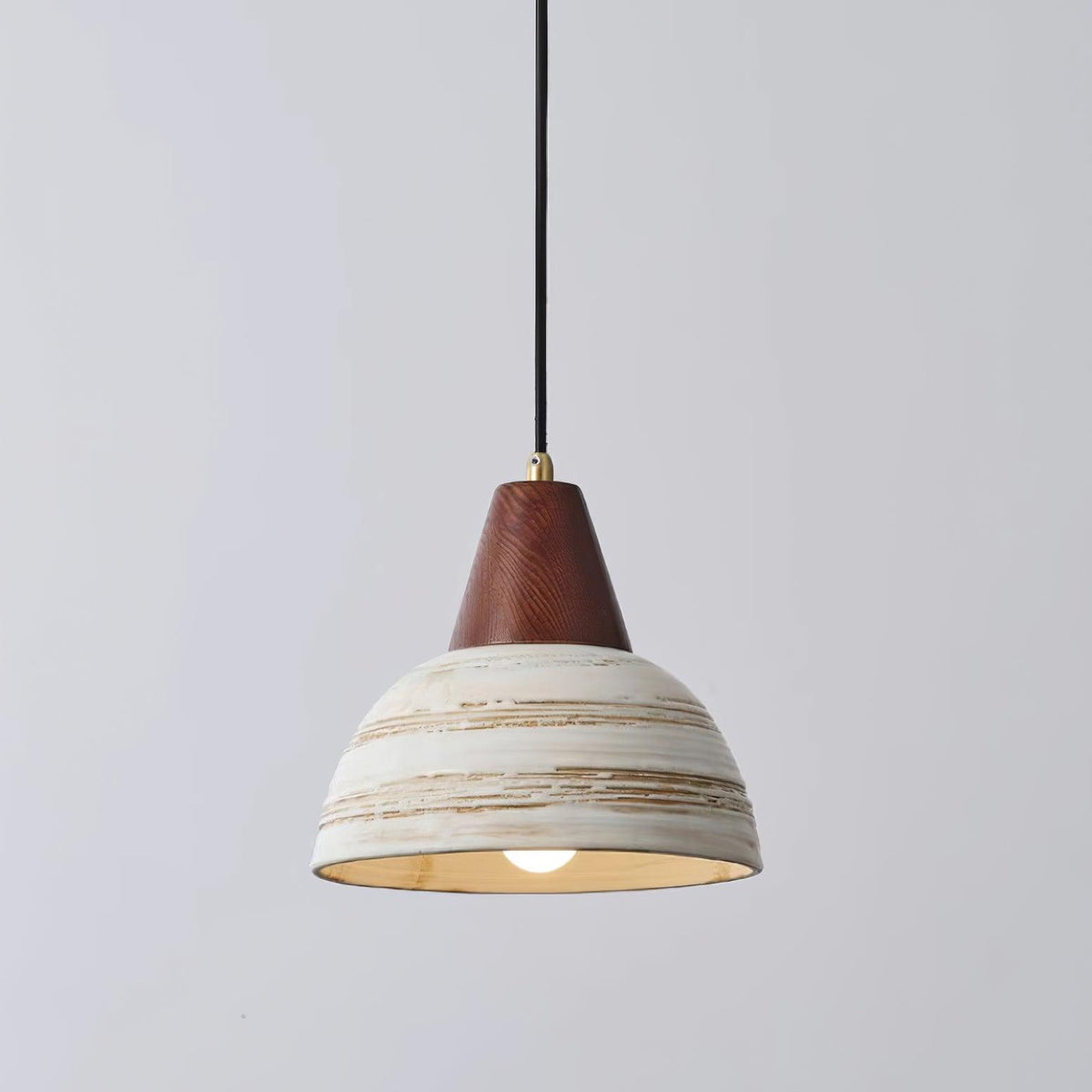 Lampada a sospensione in ceramica texturizzata, forma conica, stile nordico minimalista