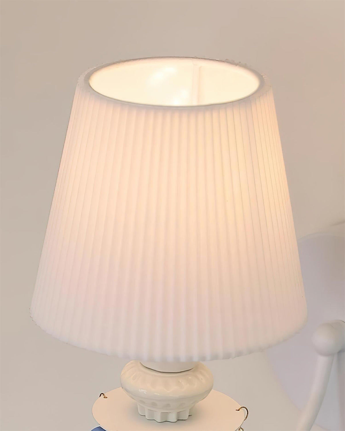 Avenivelia applique