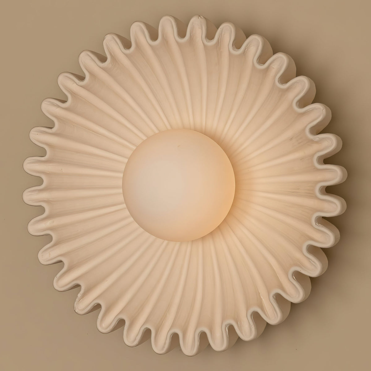 Avenisielle applique