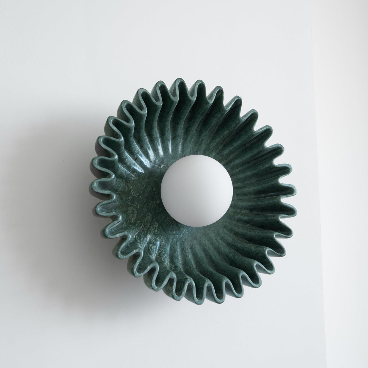 Avenisielle applique