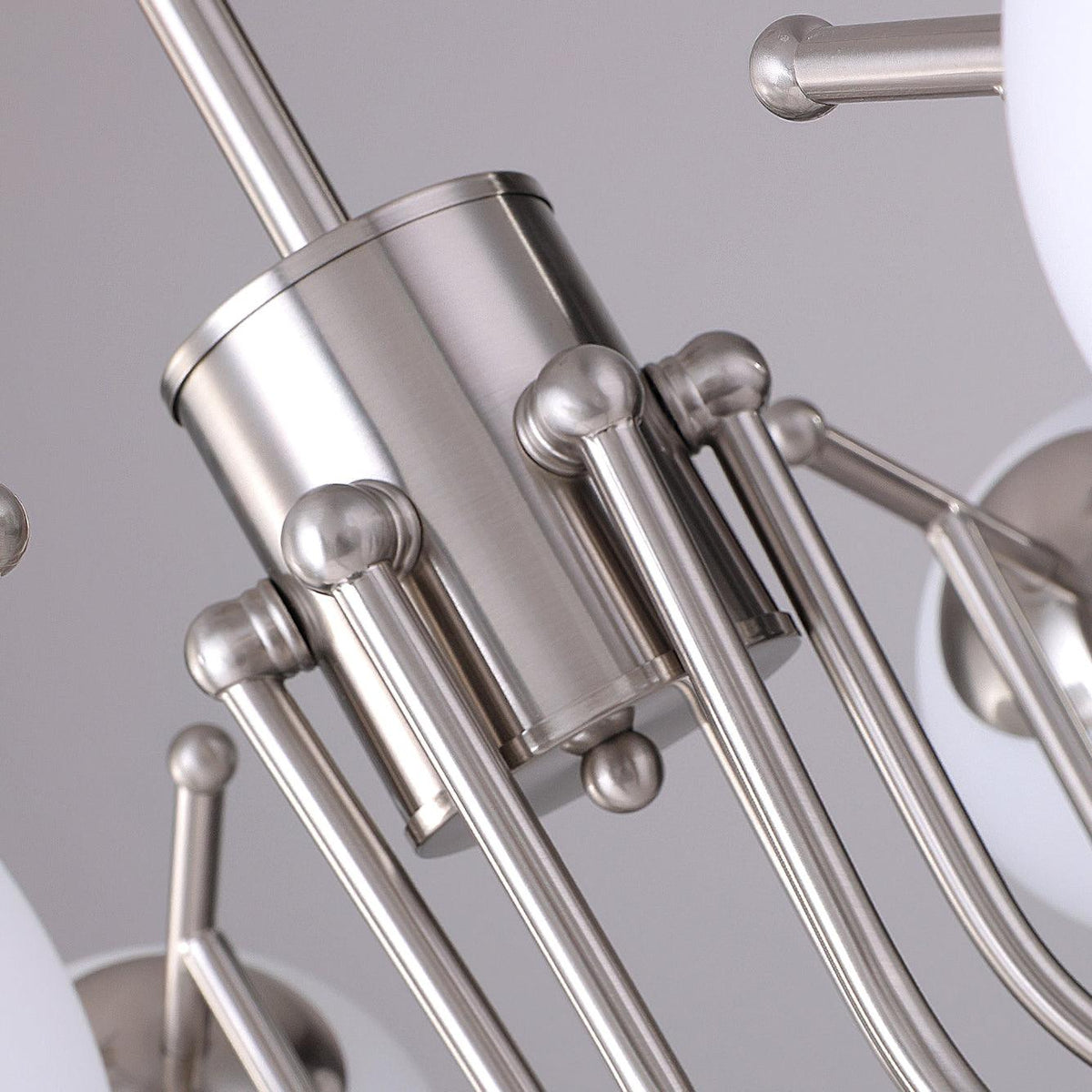 Tave lampadario sfera cromo moderno