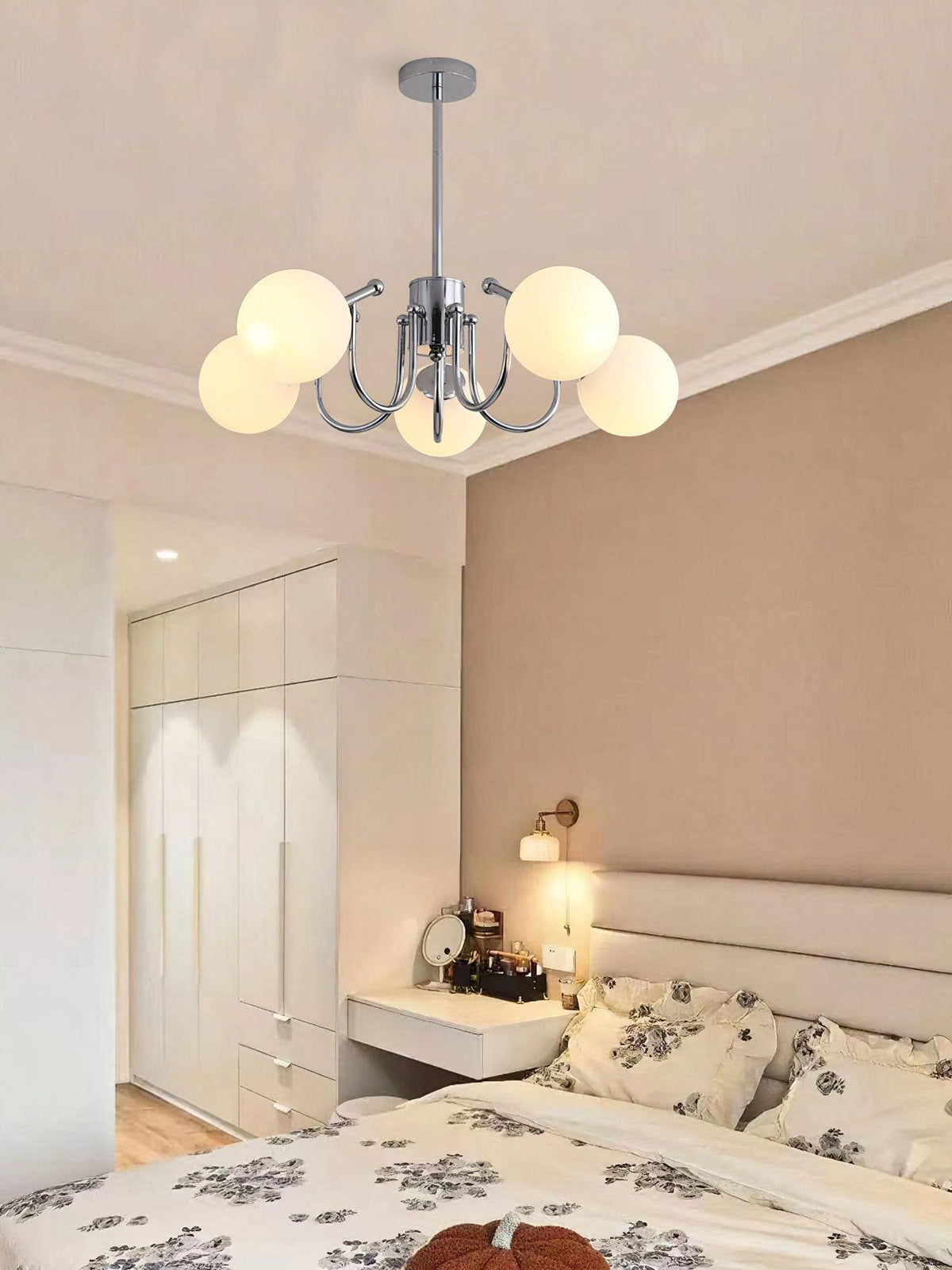 Tave lampadario sfera cromo moderno