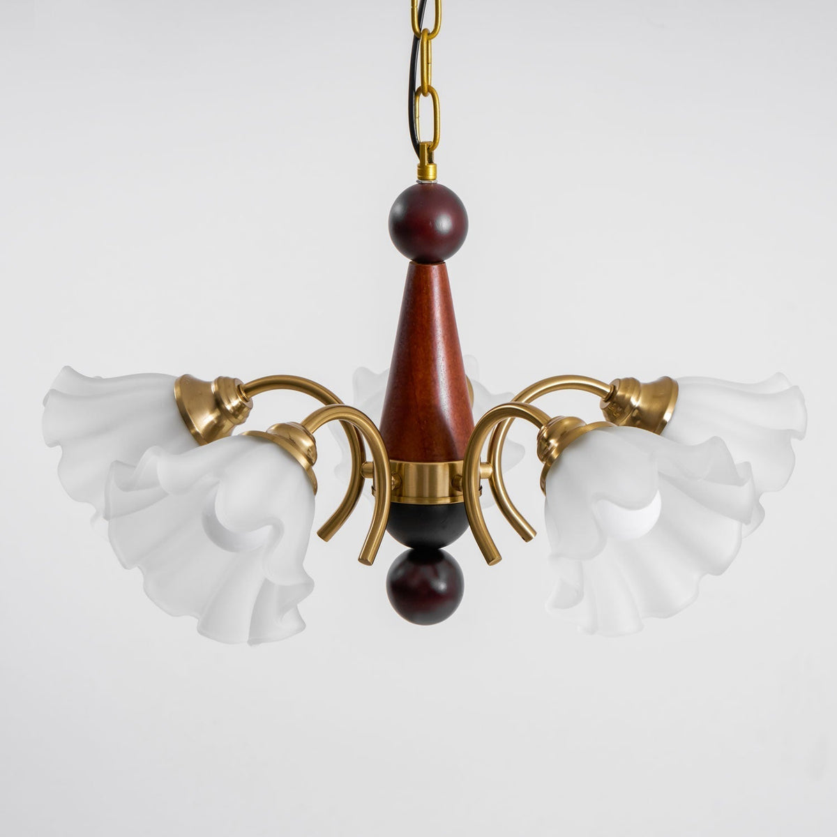 Ilvinan lampadario Eleganza Tradizionale in legno e vetro