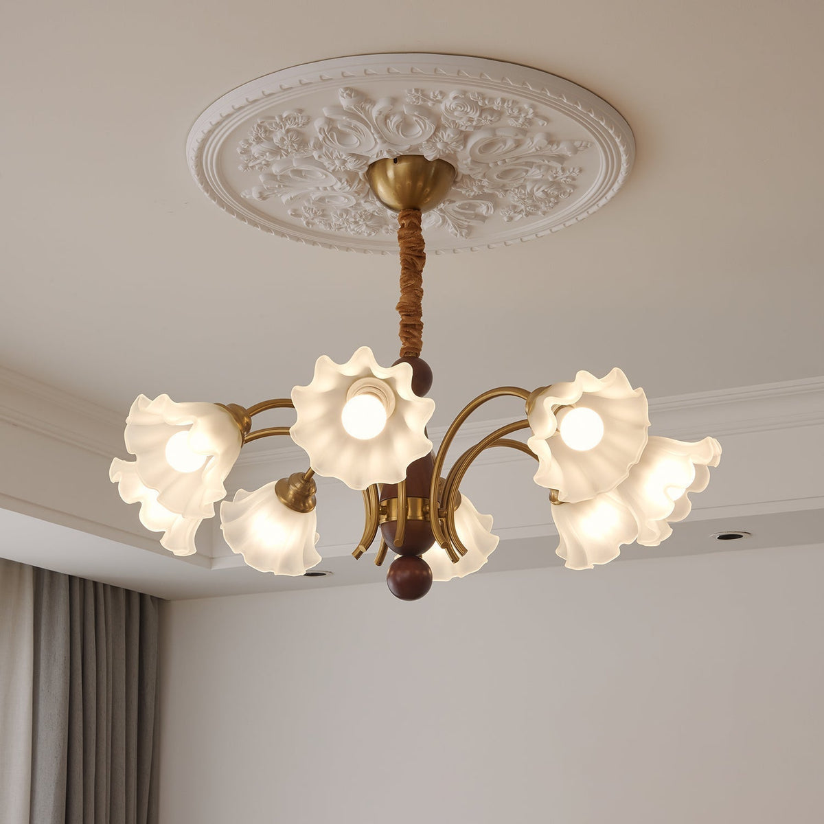 Ilvinan lampadario Eleganza Tradizionale in legno e vetro