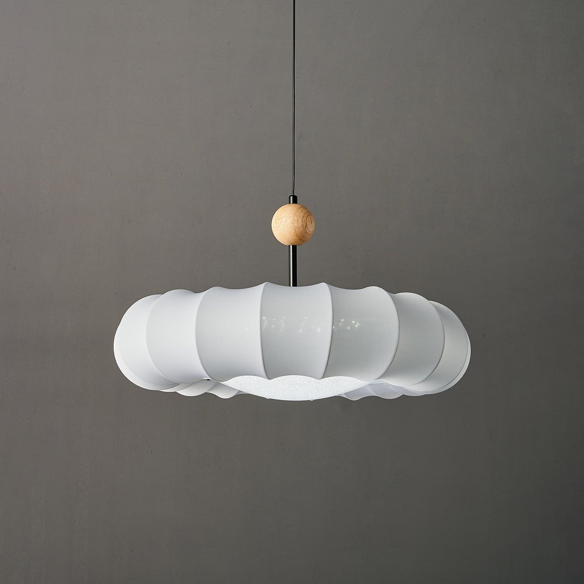 Syliselia lampada a sospensione minimalista in legno