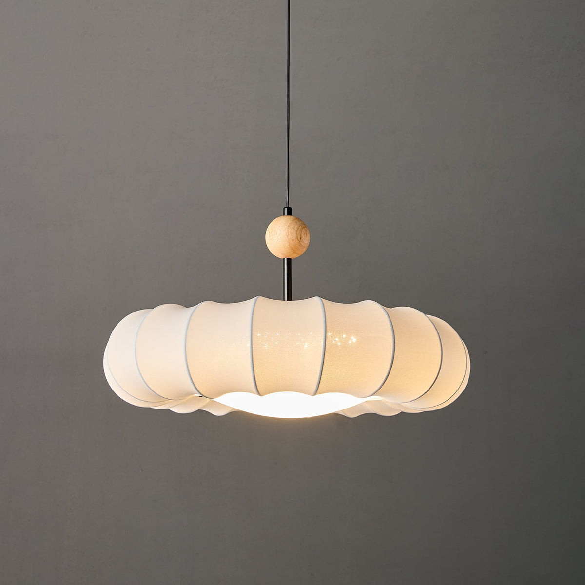 Syliselia lampada a sospensione minimalista in legno