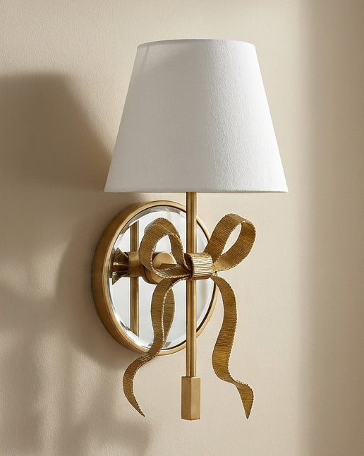 Coquette applique