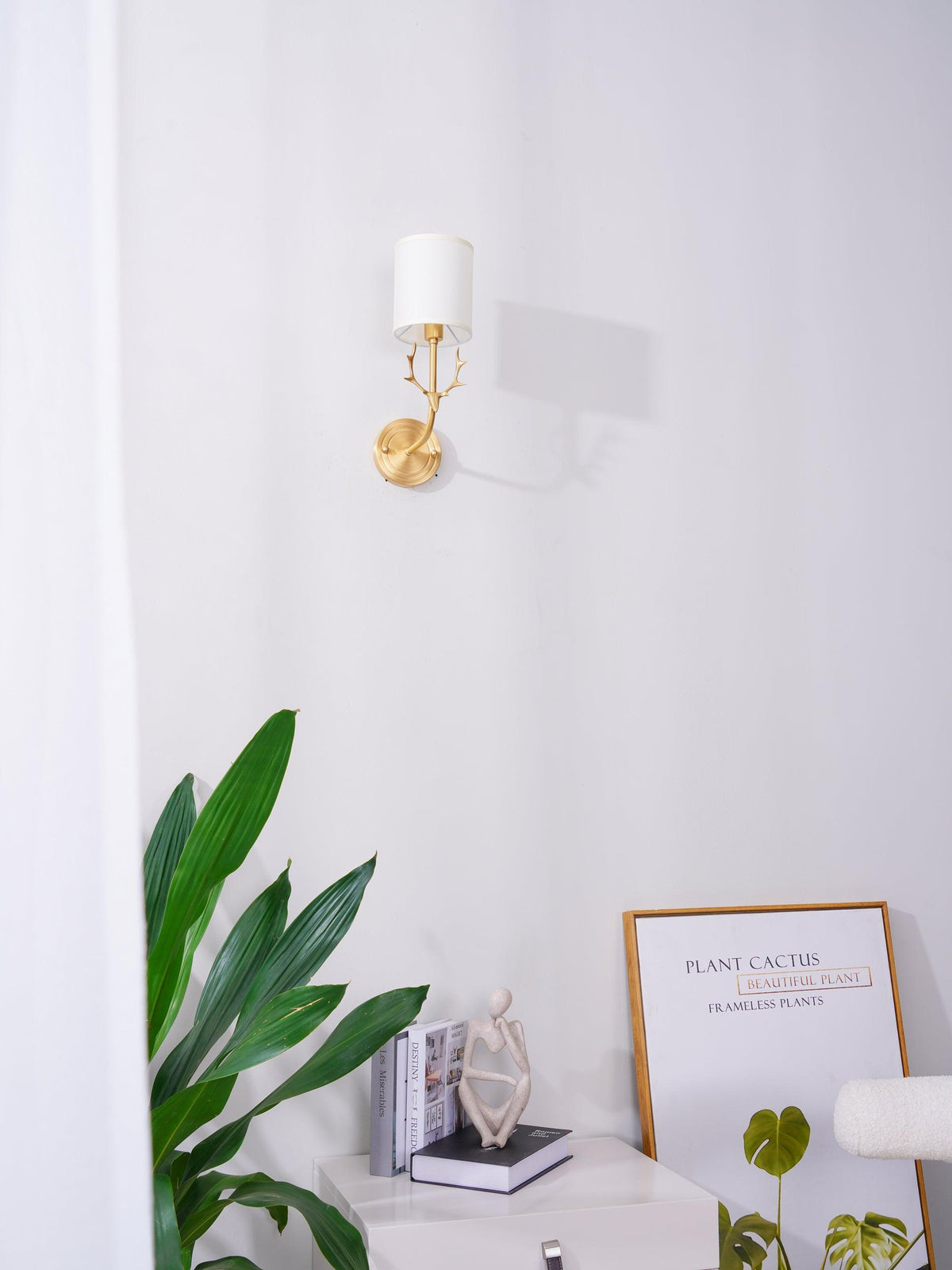 Auriviella Elegance lampada da parete a testa di cervo in ottone