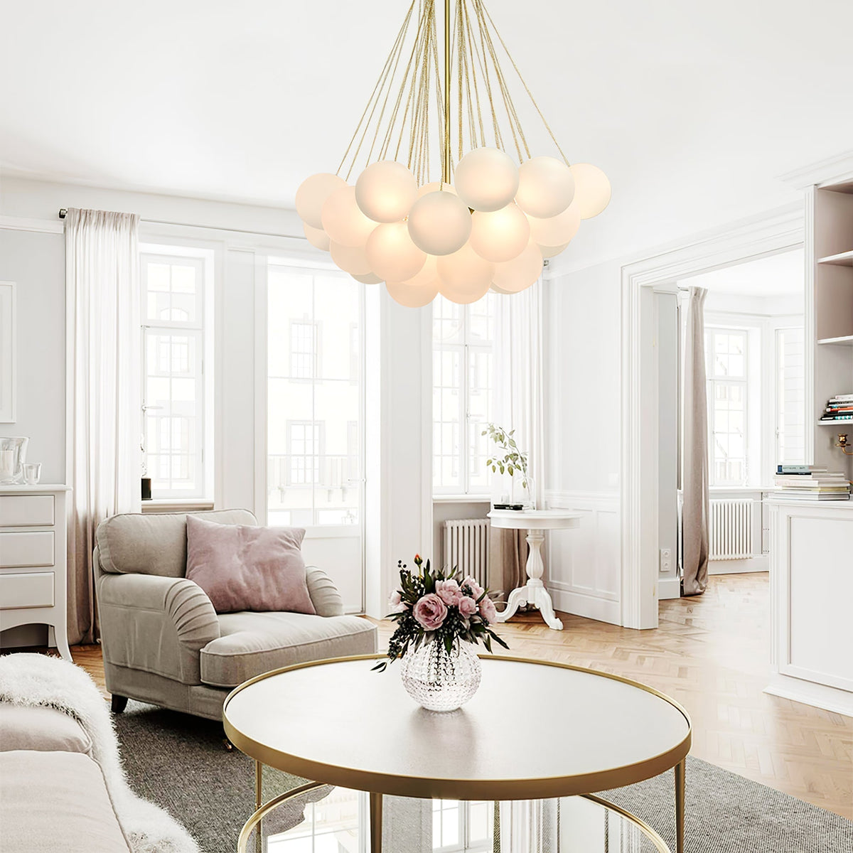 Lustra Lux Lampadario con Bolle in Vetro Satinato - Relic Pieces