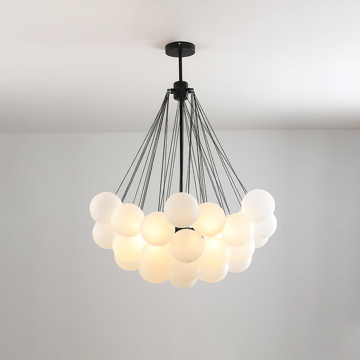 Lustra Lux Lampadario con Bolle in Vetro Satinato - Relic Pieces
