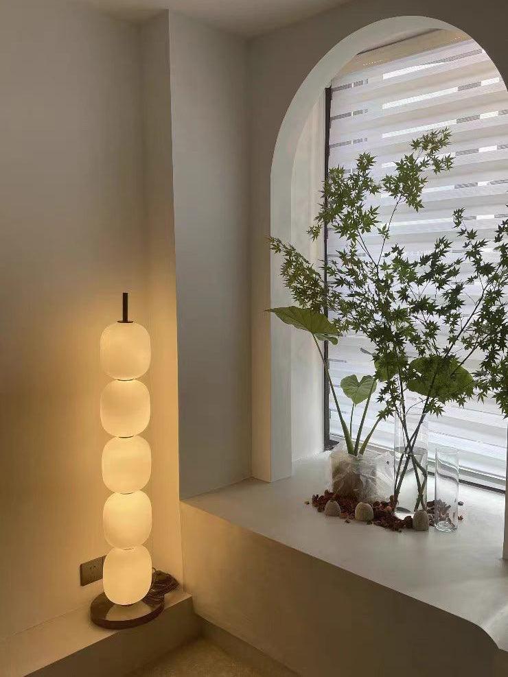 Ceni lampada da terra minimalista in marmo