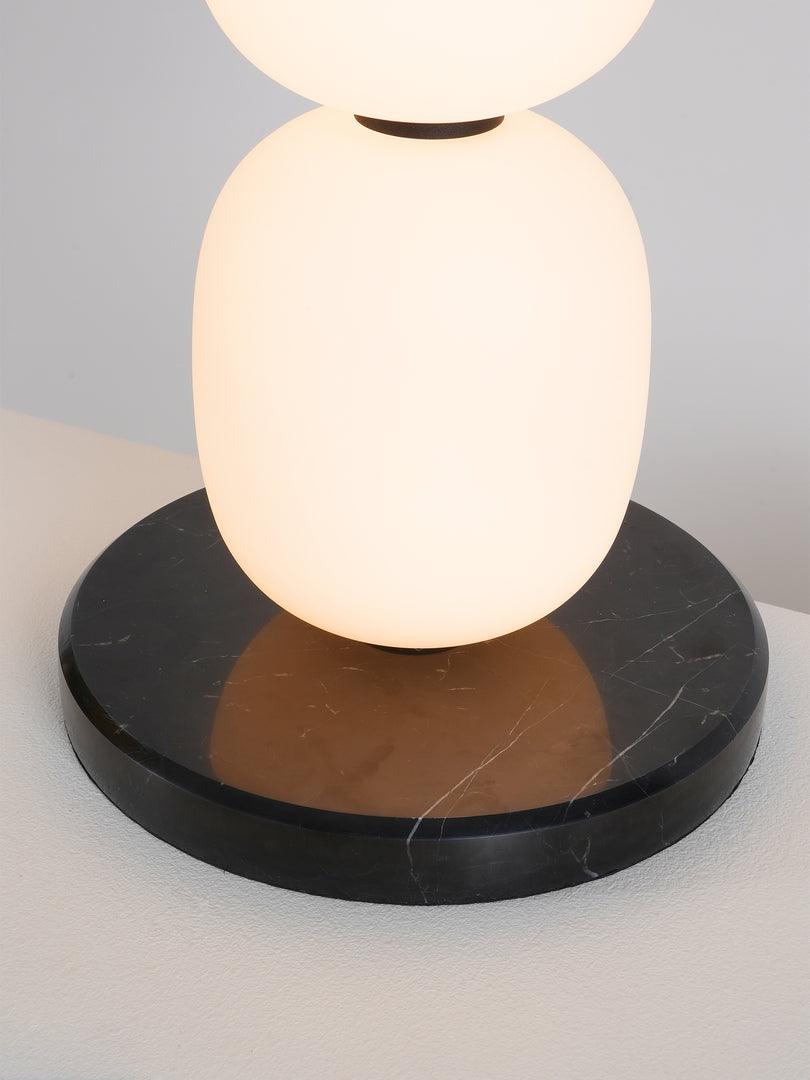 Ceni lampada da terra minimalista in marmo
