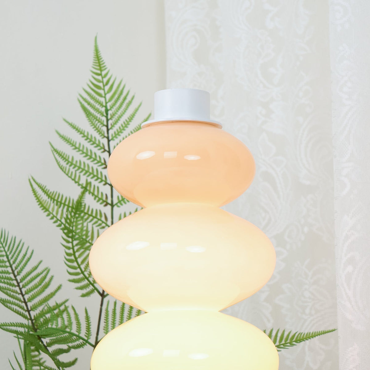 Nimbx lampada da tavolo in marmo artistico