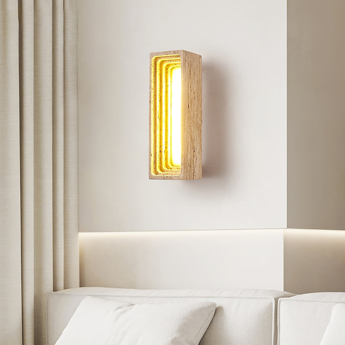 Atheila lampada da parete in travertino Giallo