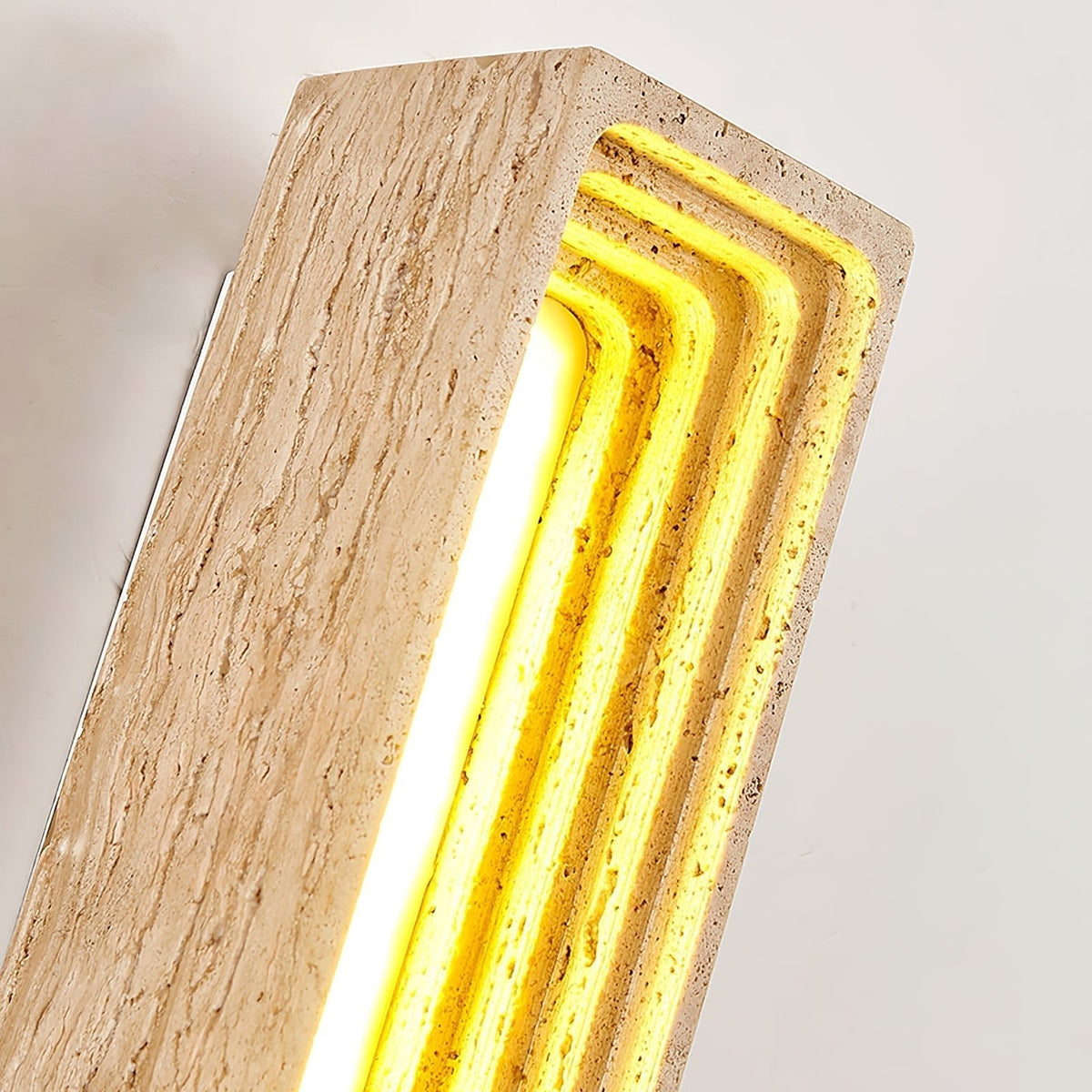 Atheila lampada da parete in travertino Giallo
