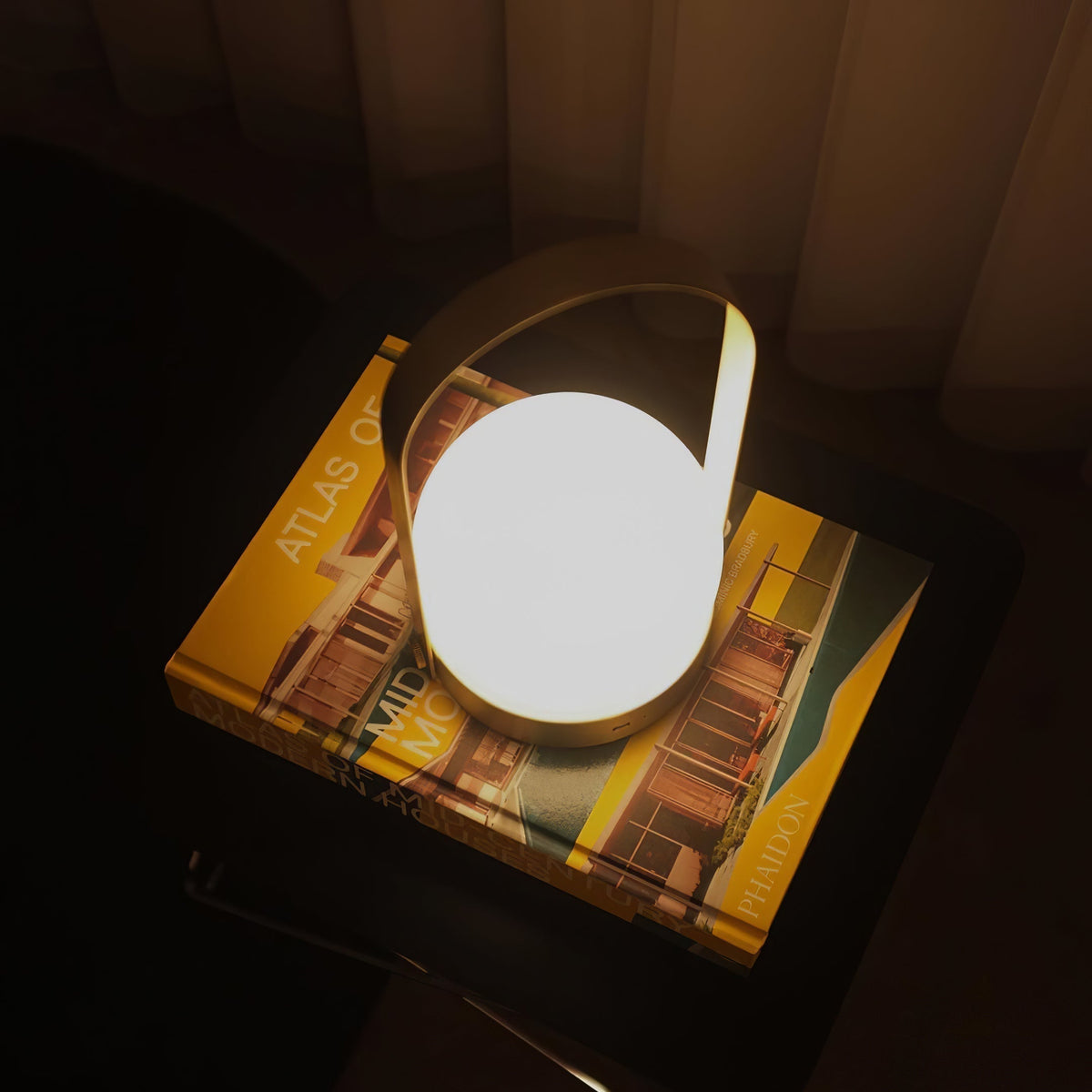Zenon lampada da tavolo in vetro minimalista