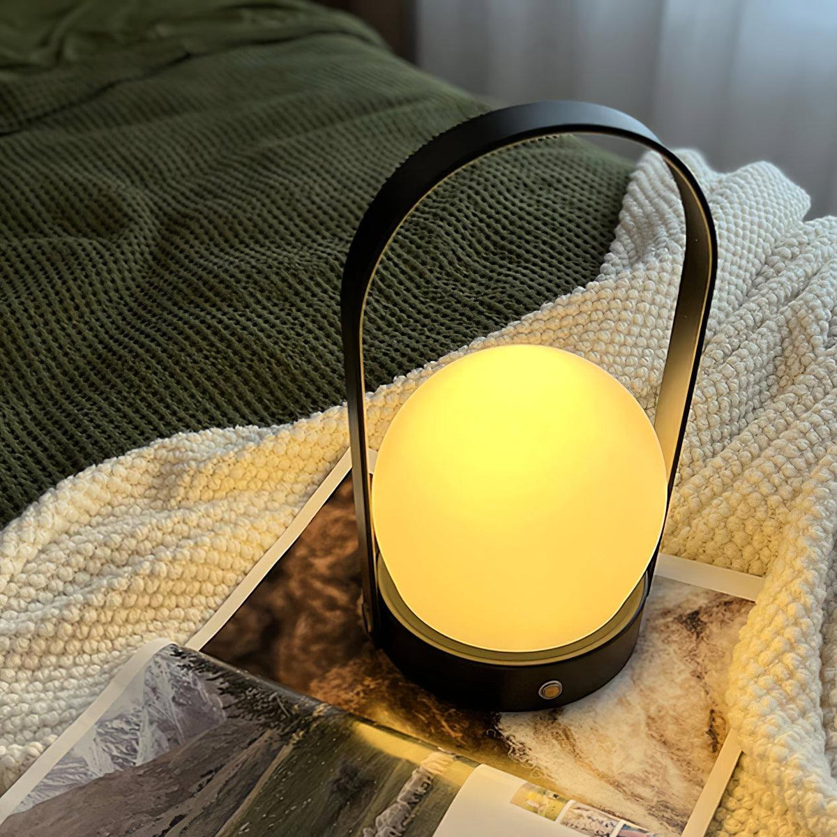 Zenon lampada da tavolo in vetro minimalista