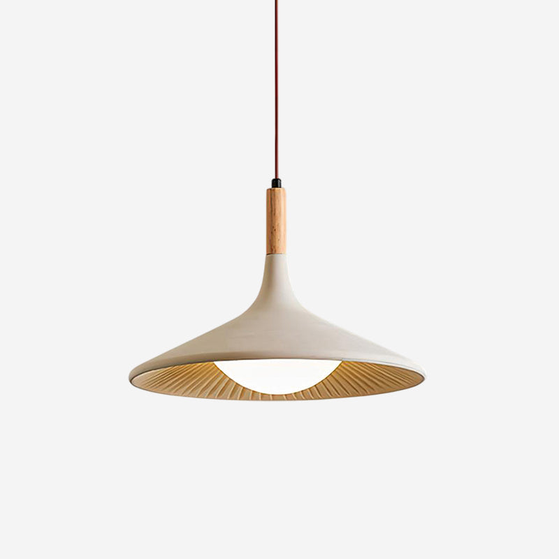 Lampada a sospensione in legno