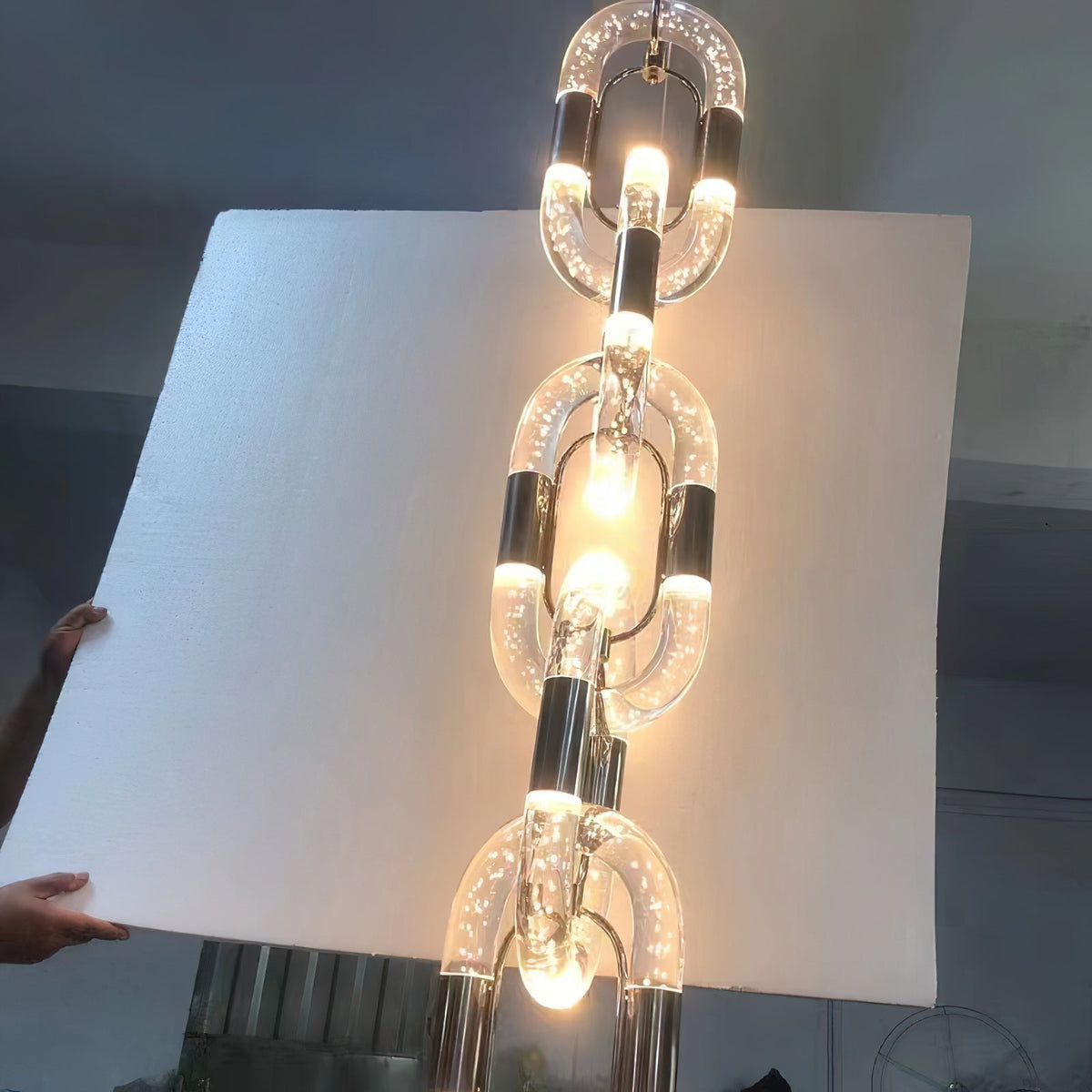 Lampada a sospensione in acciaio inox moderno a catena
