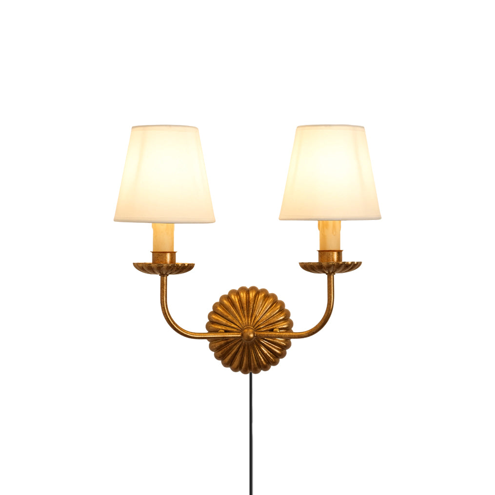 Adeliora applique