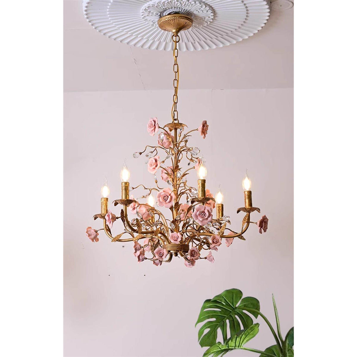 Lampadario Rampicante di Rose in Ceramica Rosa