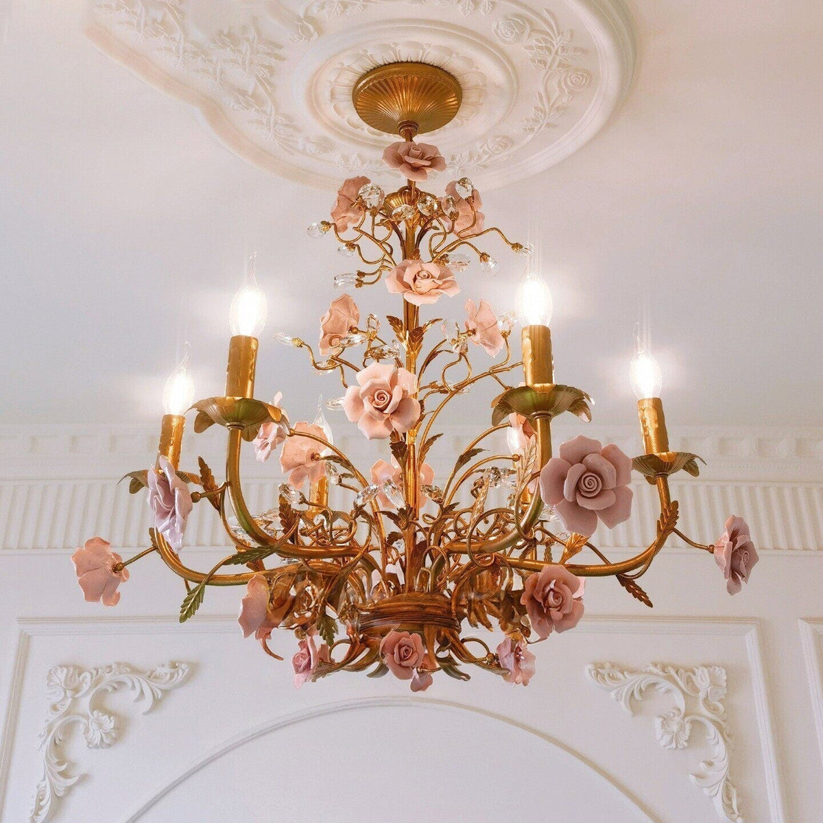 Lampadario Rampicante di Rose in Ceramica Rosa