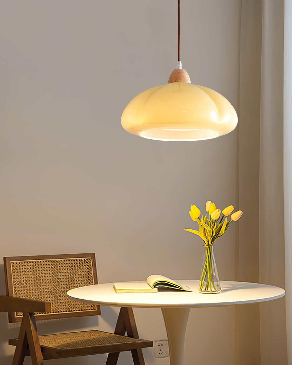 Avenisena lampada a sospensione