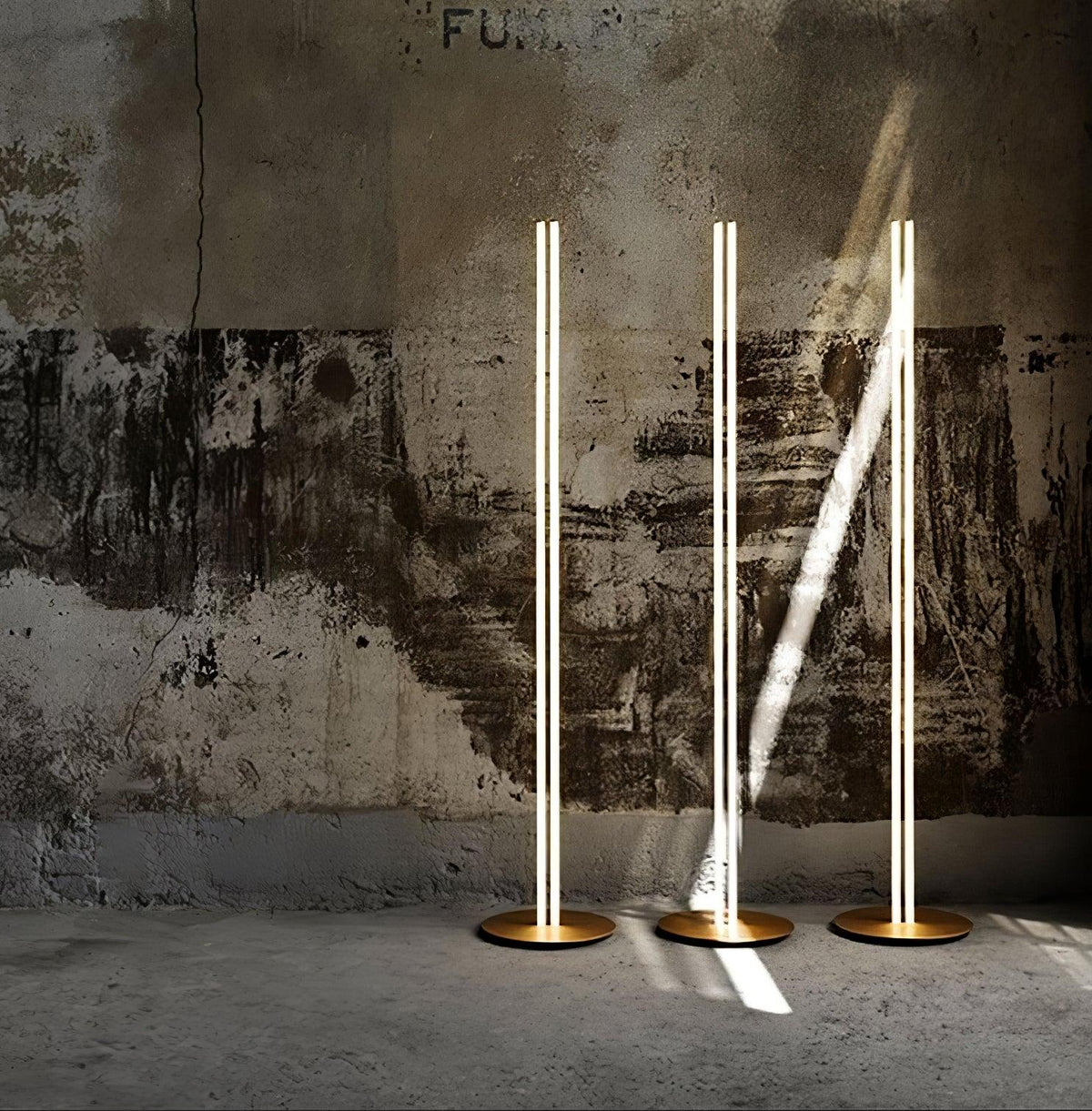 Zesoril lampada da tavolo moderna in alluminio