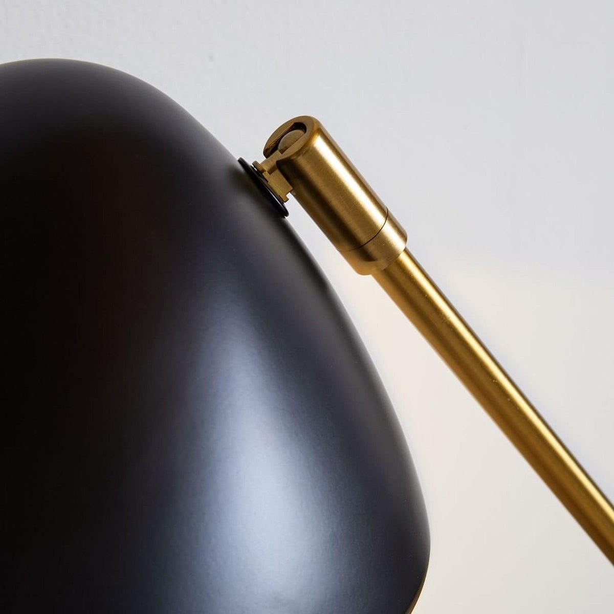 Velaice lampada da tavolo di metà secolo