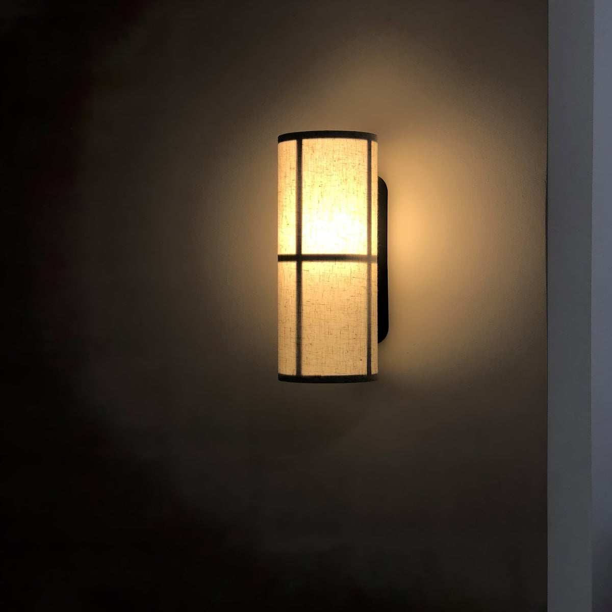 Seraniella lampada da parete Cilindrica in tessuto Art Nordic con spina
