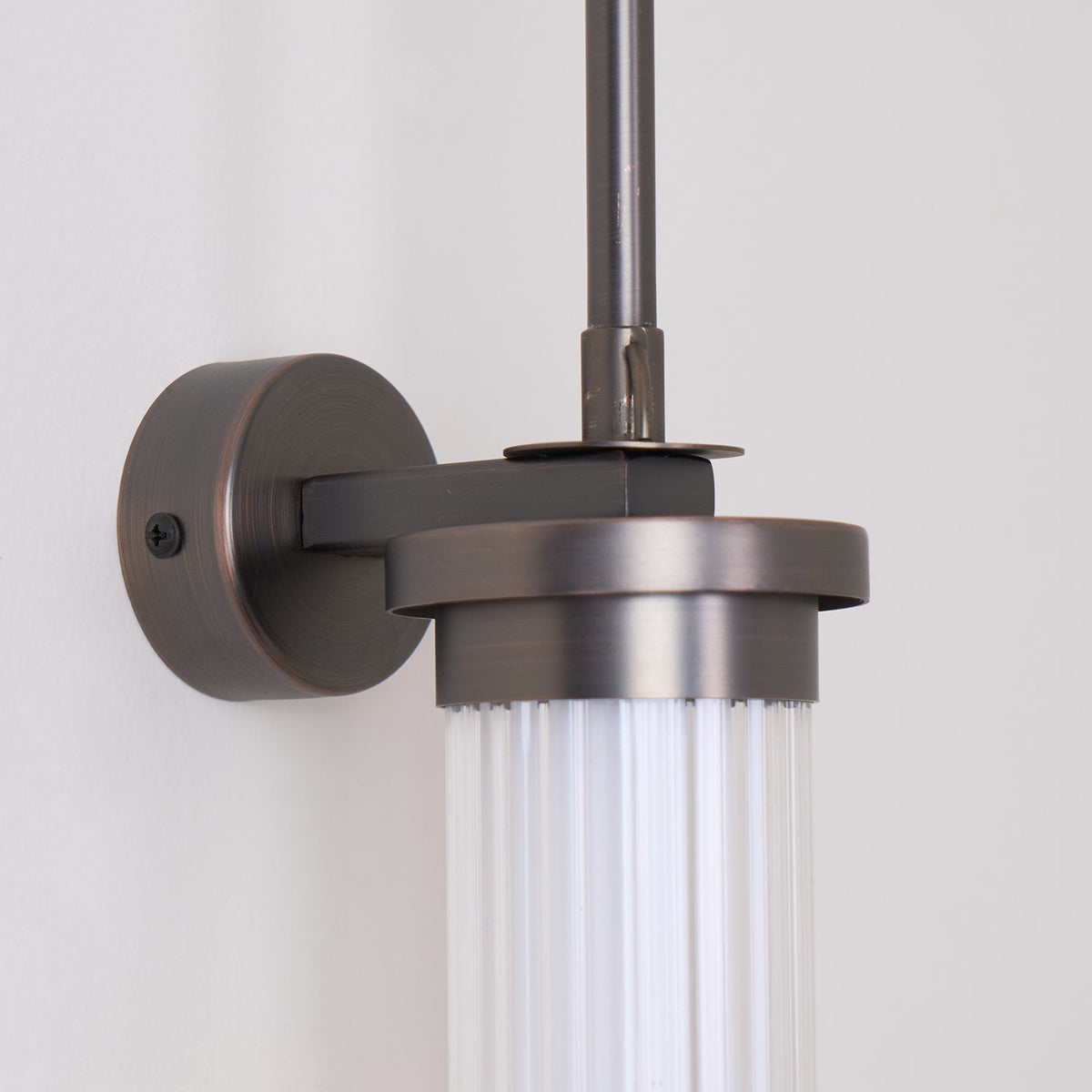 Eirirella applique in vetro verticale stile nordico